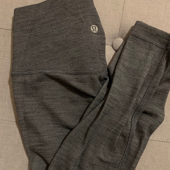 lululemon athletica Pants - Lululemon Align Heathered Grey Legging 25"
